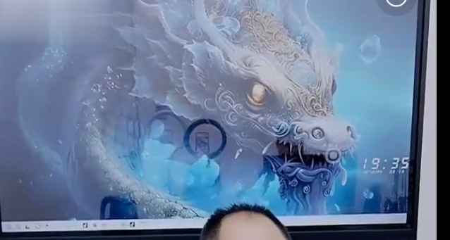 260107 赤麟子断八字六十六个吉凶祸福第十三招、断命局中男友或丈夫可能遭遇争夺1集视频Y插图